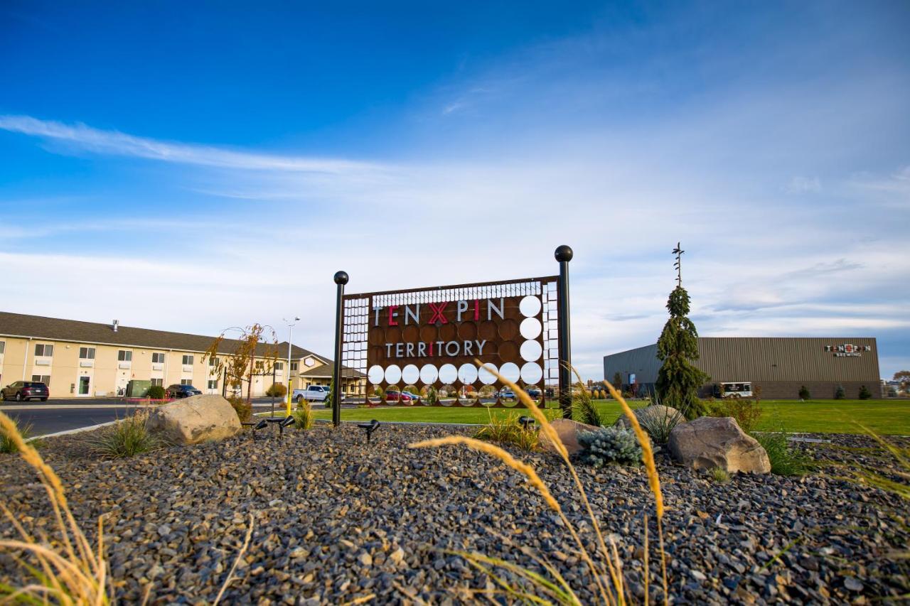 Ten Pin Inn&Suites Moses Lake Exterior foto